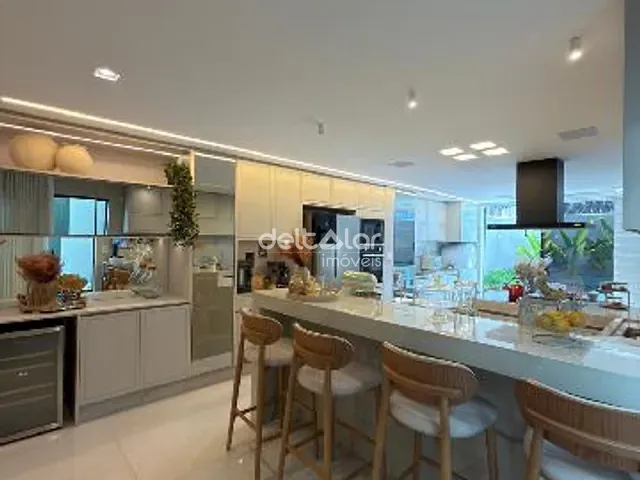 Casa com 209m² 4 quartos e 3 banheiros, à venda, no bairro Planalto em Belo Horizonte