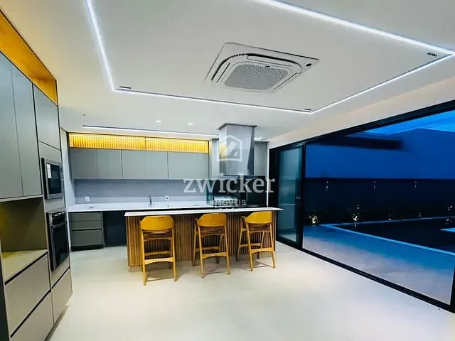 Casa 3 quartos e 4 banheiros, à venda, no bairro Vila Aeroporto Bauru em Bauru