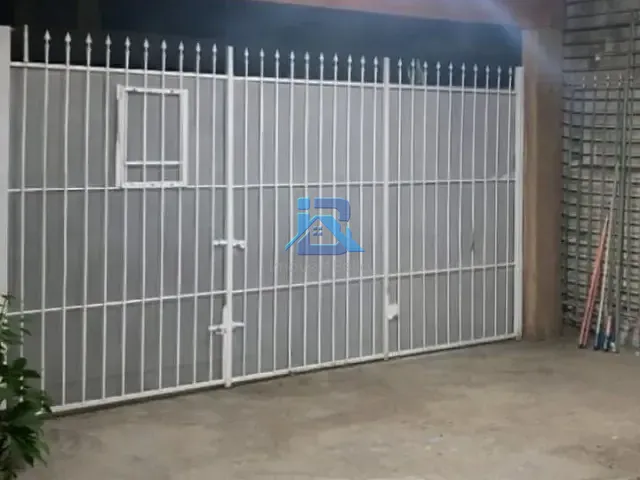 Casa 4 quartos e 2 banheiros, à venda, no bairro Parque Tescarollo em Itatiba