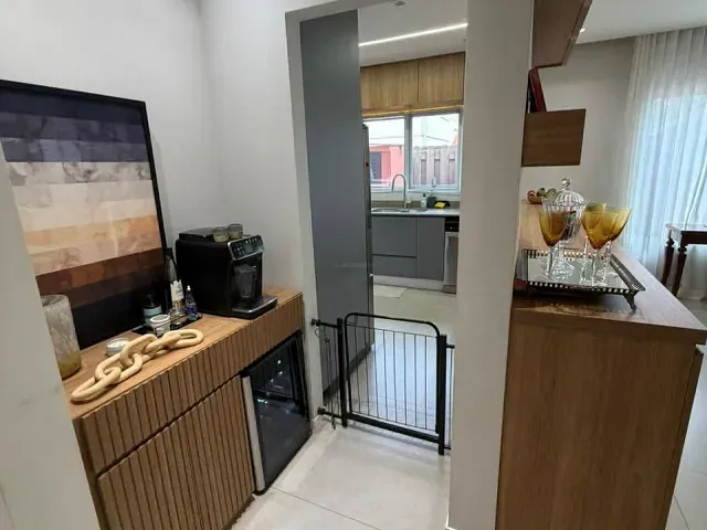 Casa com 500m² 4 quartos e 4 banheiros, à venda, no bairro Vila Hollândia em Campinas