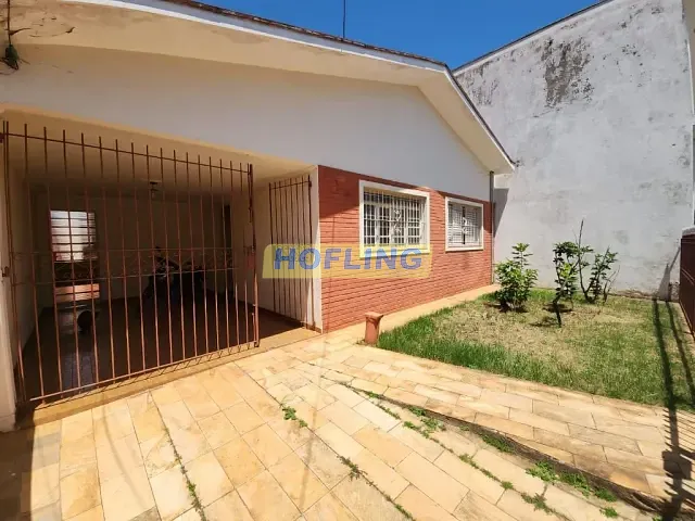 Casa com 300m² 3 quartos e 1 banheiro, à venda, no bairro Estádio em Rio Claro