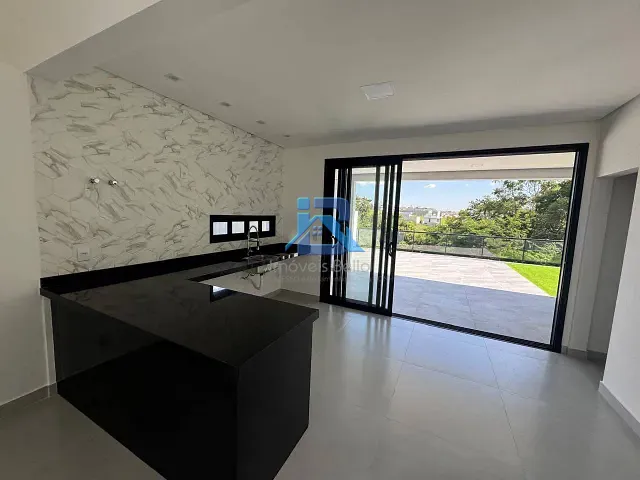 Casa com 362m² 3 quartos e 4 banheiros, à venda, no bairro Guacuri em Itupeva