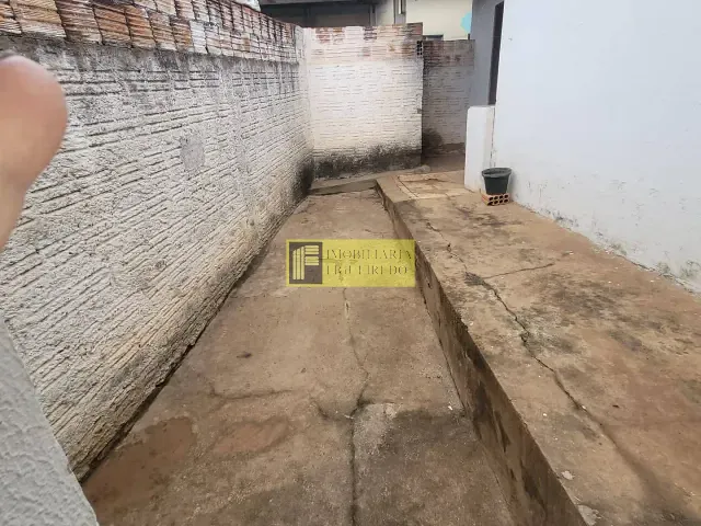 Casa 2 quartos e 1 banheiro, para alugar, no bairro Vila Zilda em São José do Rio Preto