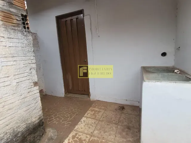 Casa 2 quartos e 1 banheiro, para alugar, no bairro Vila Zilda em São José do Rio Preto