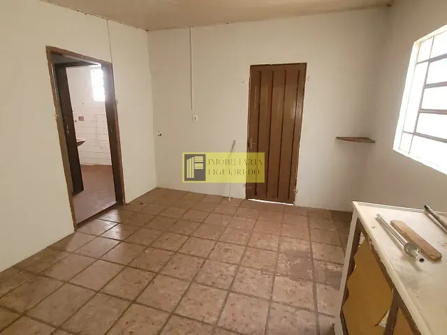 Casa 2 quartos e 1 banheiro, para alugar, no bairro Vila Zilda em São José do Rio Preto