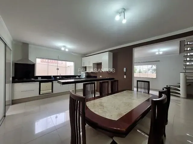 Casa 3 quartos e 3 banheiros, à venda ou para alugar, no bairro Jardim América em Sorocaba