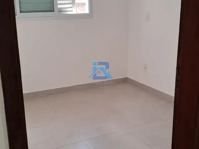 Casa com 120m² 3 quartos e 2 banheiros, para alugar, no bairro Parque das Laranjeiras em Itatiba