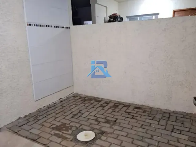 Casa com 120m² 3 quartos e 2 banheiros, para alugar, no bairro Parque das Laranjeiras em Itatiba
