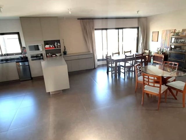 Casa com 720m² 4 quartos e 5 banheiros, à venda, no bairro Condomínio Reserva do Paratehy em São José dos Campos