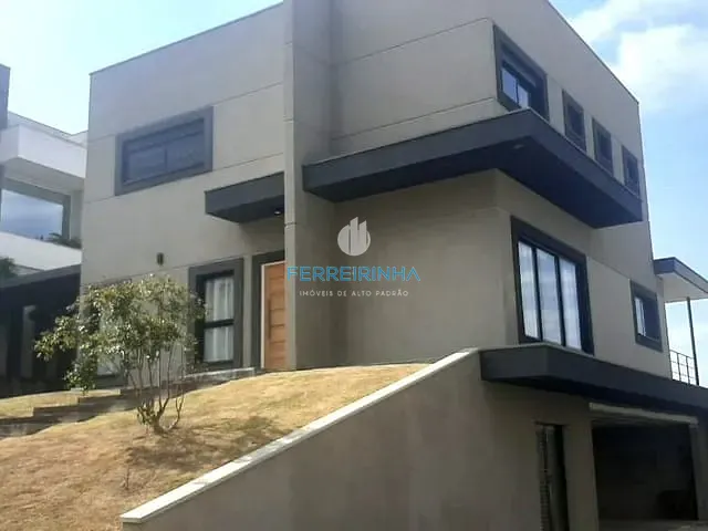 Casa com 720m² 4 quartos e 5 banheiros, à venda, no bairro Condomínio Reserva do Paratehy em São José dos Campos