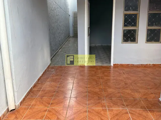 Casa 2 quartos e 1 banheiro, para alugar, no bairro Jardim Residencial Vetorasso em São José do Rio Preto