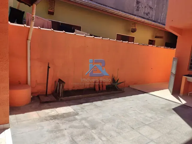Casa 3 quartos e 2 banheiros, à venda, no bairro Parque da Colina em Itatiba