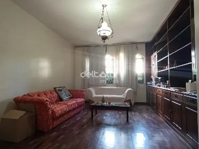 Casa com 374m² 4 quartos e 3 banheiros, à venda, no bairro Itapoã em Belo Horizonte