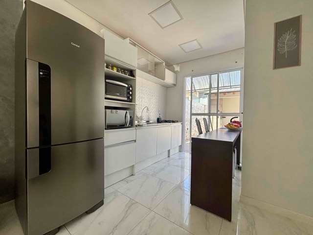 Casa com 125m² 1 quarto e 1 banheiro, à venda, no bairro Laranjal em Pelotas
