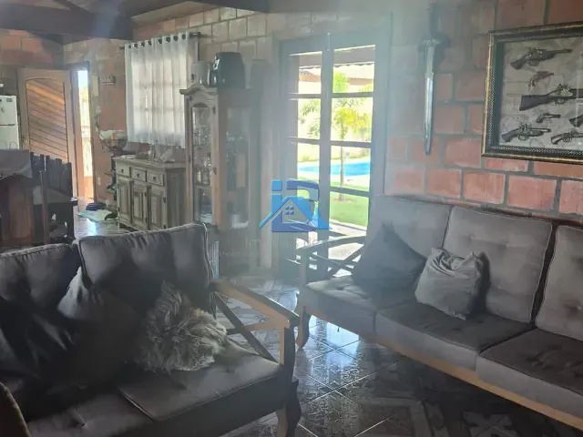 Casa com 387m² 4 quartos e 4 banheiros, à venda, no bairro Vila Santa Clara em Itatiba