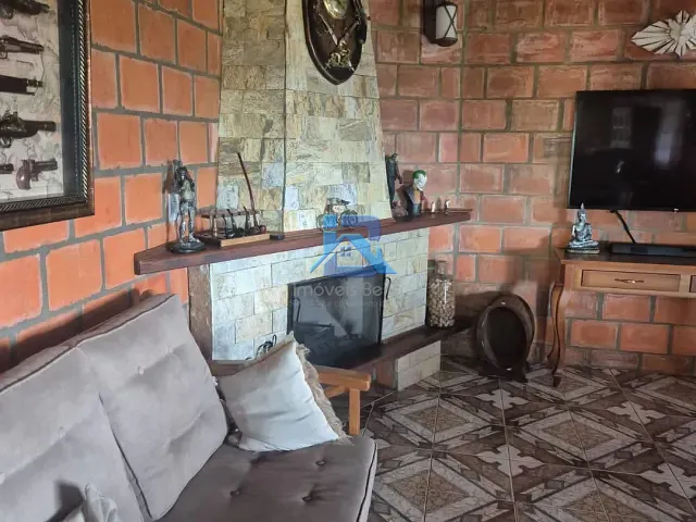 Casa com 387m² 4 quartos e 4 banheiros, à venda, no bairro Vila Santa Clara em Itatiba