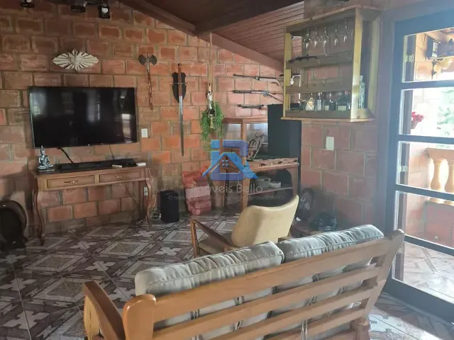 Casa com 387m² 4 quartos e 4 banheiros, à venda, no bairro Vila Santa Clara em Itatiba