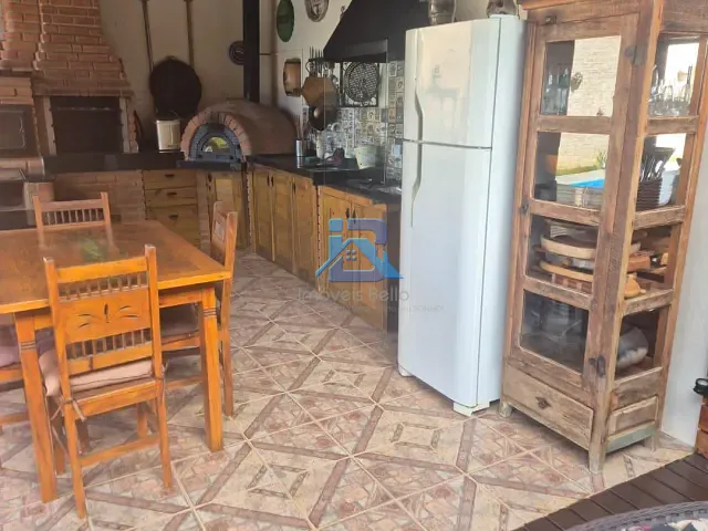 Casa com 387m² 4 quartos e 4 banheiros, à venda, no bairro Vila Santa Clara em Itatiba