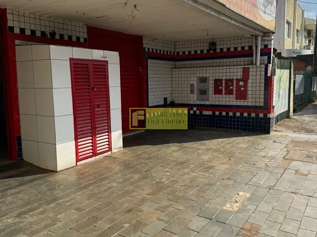 Casa com 300m² 3 quartos e 3 banheiros, à venda, no bairro Jardim Residencial Vetorasso em São José do Rio Preto