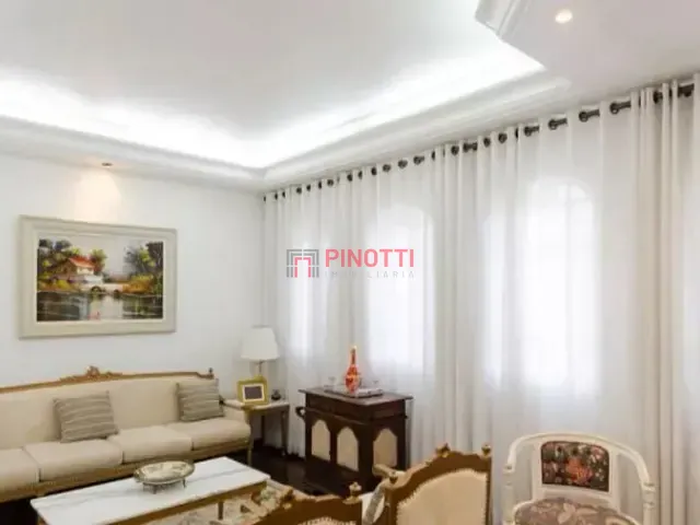 Casa 3 quartos e 3 banheiros, à venda, no bairro Nova Petrópolis em São Bernardo do Campo