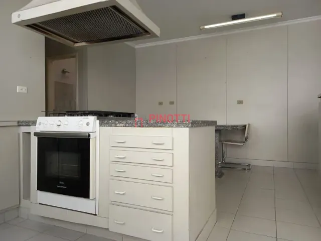 Casa 3 quartos e 3 banheiros, à venda ou para alugar, no bairro Vila Dayse em São Bernardo do Campo