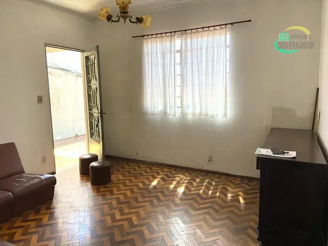Casa com 350m² 2 quartos e 1 banheiro, à venda, no bairro Jardim Santa Amália em Campinas