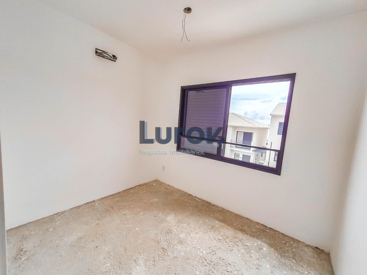Casa à venda com 3 quartos, 121m² - Foto 12