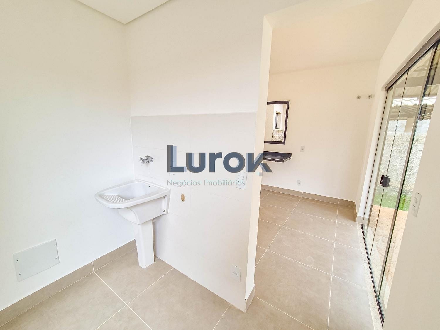 Casa à venda com 3 quartos, 121m² - Foto 8