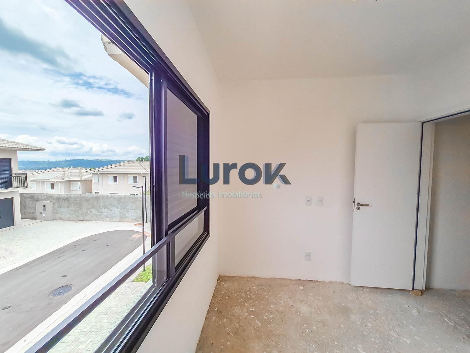 Casa à venda com 3 quartos, 121m² - Foto 13