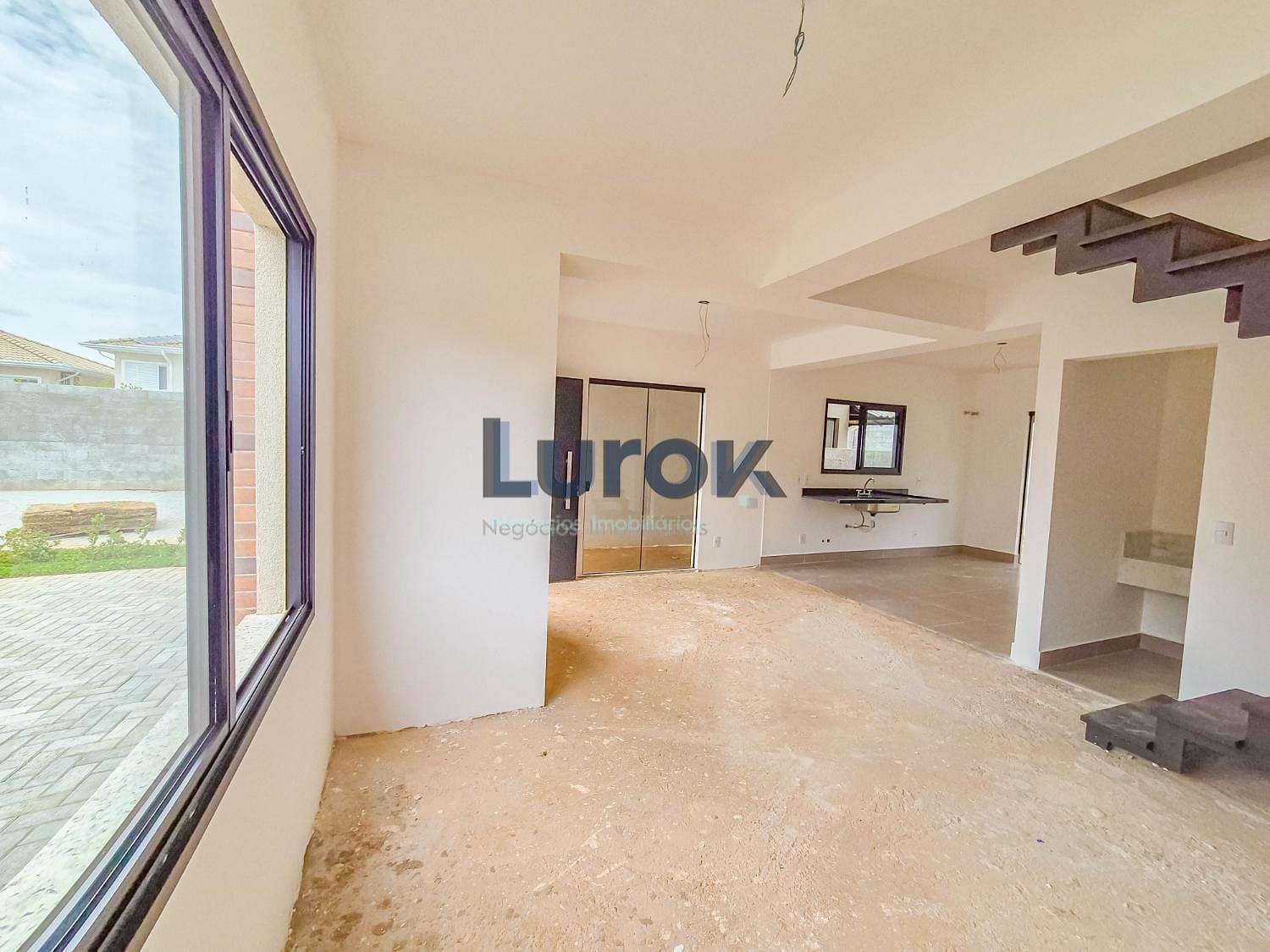 Casa à venda com 3 quartos, 121m² - Foto 5