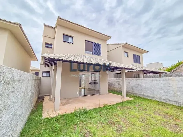 Casa com 151m² 3 quartos e 3 banheiros, à venda, no bairro Jardim Santa Helena em Valinhos