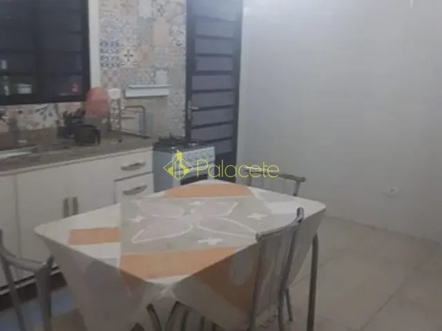 Casa com 125m² 2 quartos e 1 banheiro, à venda, no bairro Alto São Pedro em Taubaté
