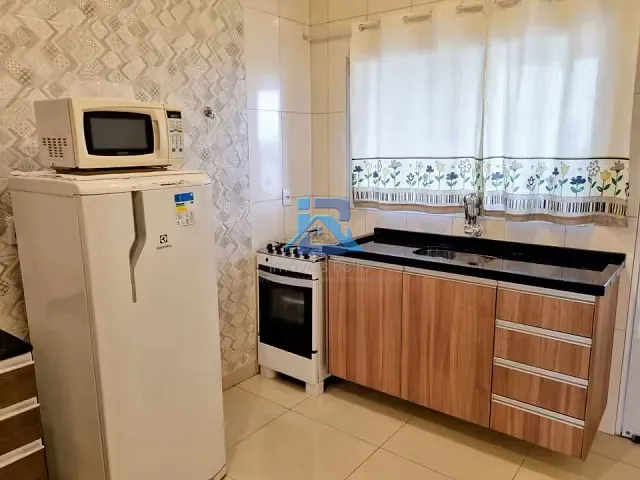 Casa com 180m² 2 quartos e 1 banheiro, para alugar, no bairro Loteamento Residencial Terra Nova em Itatiba