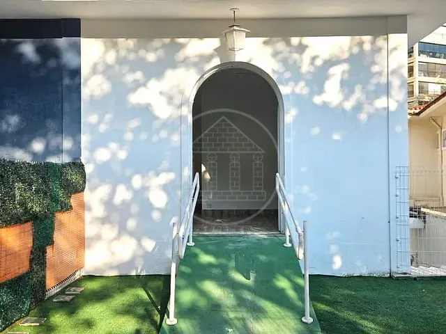 Casa com 265m² 2 quartos e 6 banheiros, à venda, no bairro Chácara Santo Antônio em São Paulo