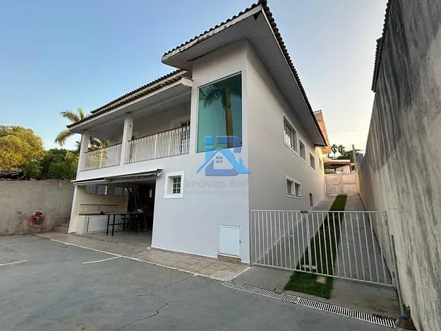 Casa com 574m² 4 quartos e 3 banheiros, para alugar, no bairro Terras de Santa Cruz em Itatiba