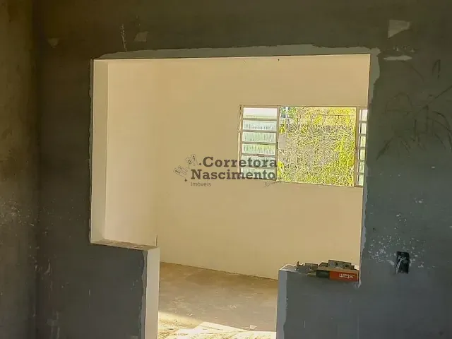 Casa com 225m² 3 quartos e 2 banheiros, à venda, no bairro Jardim Santo Antonio da Boa Vista em Jacareí