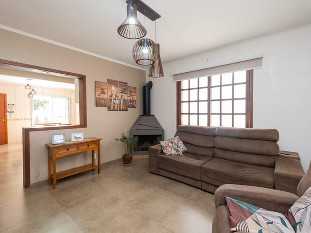 Casa com 154m² 3 quartos e 2 banheiros, à venda, no bairro Centro em Pelotas