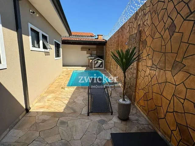 Casa com 229m² 3 quartos e 2 banheiros, à venda, no bairro Vila Carolina em Bauru