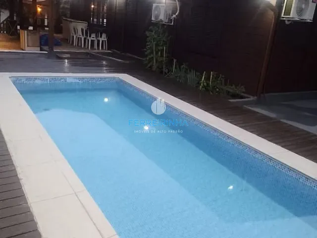 Casa com 387m² 3 quartos e 2 banheiros, à venda, no bairro Urbanova em São José dos Campos