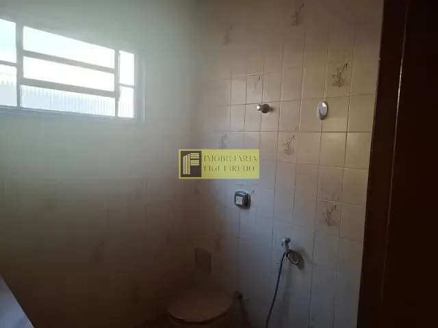 Casa 3 quartos e 3 banheiros, para alugar, no bairro Vila Nossa Senhora da Paz em São José do Rio Preto