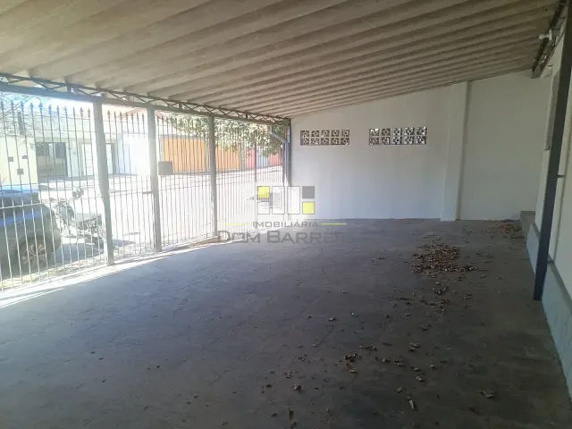 Casa com 425m² 2 quartos e 1 banheiro, para alugar, no bairro Centro em Sumaré