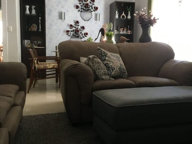 Casa com 252m² 4 quartos e 2 banheiros, à venda, no bairro Urbanova em São José dos Campos