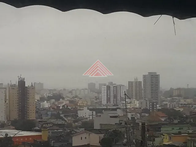Casa com 300m² 2 quartos e 1 banheiro, à venda, no bairro Parque das Américas em Mauá