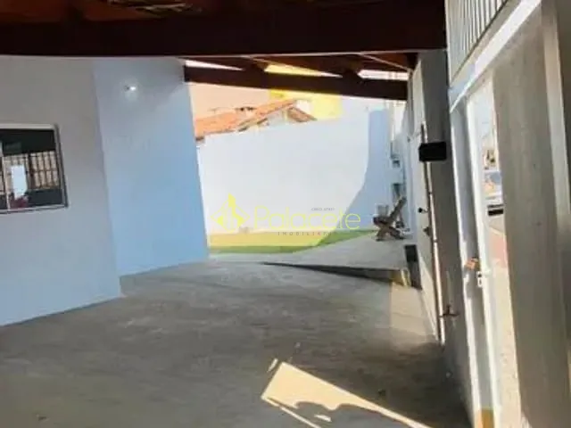 Casa 2 quartos e 2 banheiros, à venda, no bairro Jardim Gurilândia em Taubaté