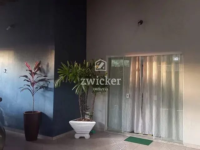 Casa com 182m² 3 quartos e 1 banheiro, à venda, no bairro Núcleo Residencial Edison Bastos Gasparini em Bauru