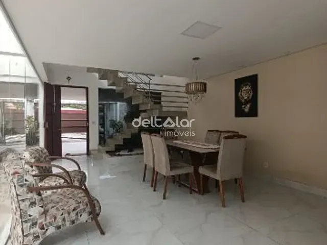 Casa com 180m² 3 quartos e 3 banheiros, à venda, no bairro Planalto em Belo Horizonte
