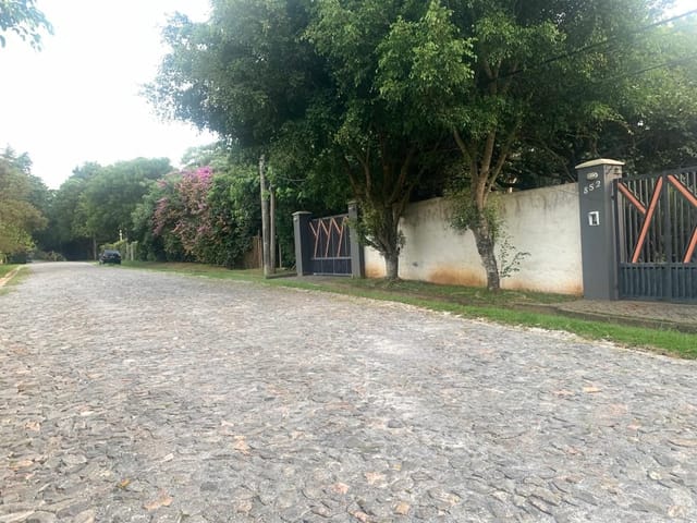 Casa com 1512m² 4 quartos e 6 banheiros, à venda, no bairro Paisagem Renoir em Cotia