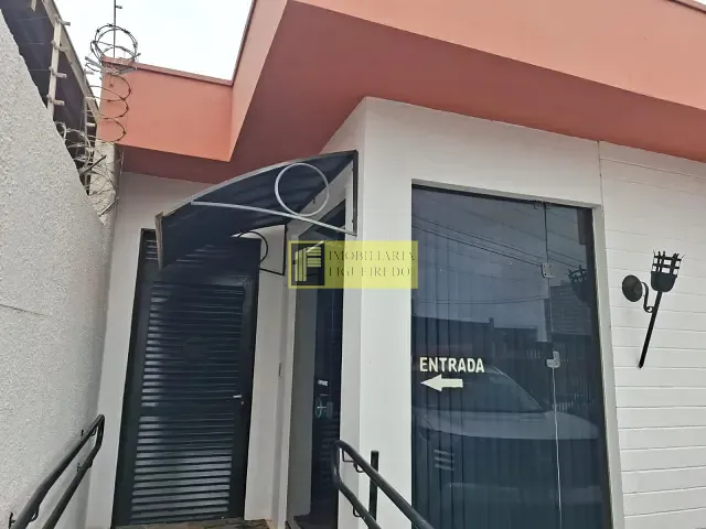 Casa à venda, no bairro Vila Nossa Senhora Aparecida em São José do Rio Preto