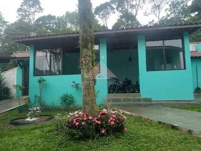 Casa com 700m² 3 quartos e 2 banheiros, à venda, no bairro Jardim Clube de Campo em Santo André