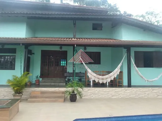 Casa com 700m² 3 quartos e 2 banheiros, à venda, no bairro Jardim Clube de Campo em Santo André